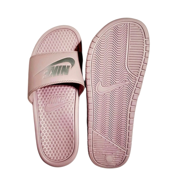 Nike Women's Gymnastics Shoe Sandals Size 9 - Picture 13 of 16